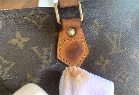 cleaning a louis vuitton bag|louis vuitton bag cleaning service.